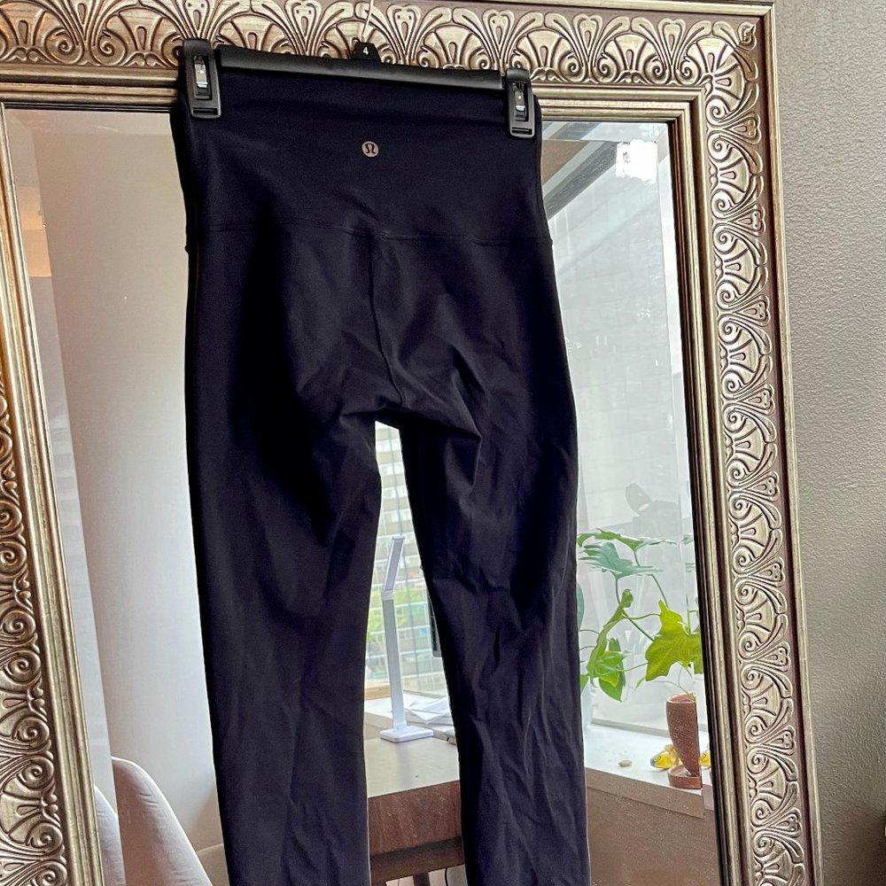 Hi-Rise Wunder Under Leggings 31”